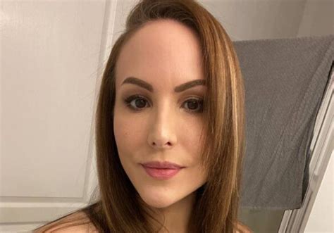 Vídeos Pornôs de Katie Banks